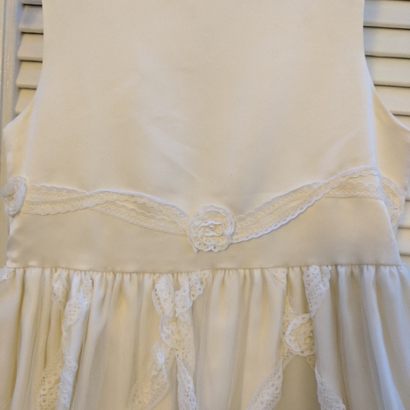 Girls dress, size 7 - Picture 4 of 4